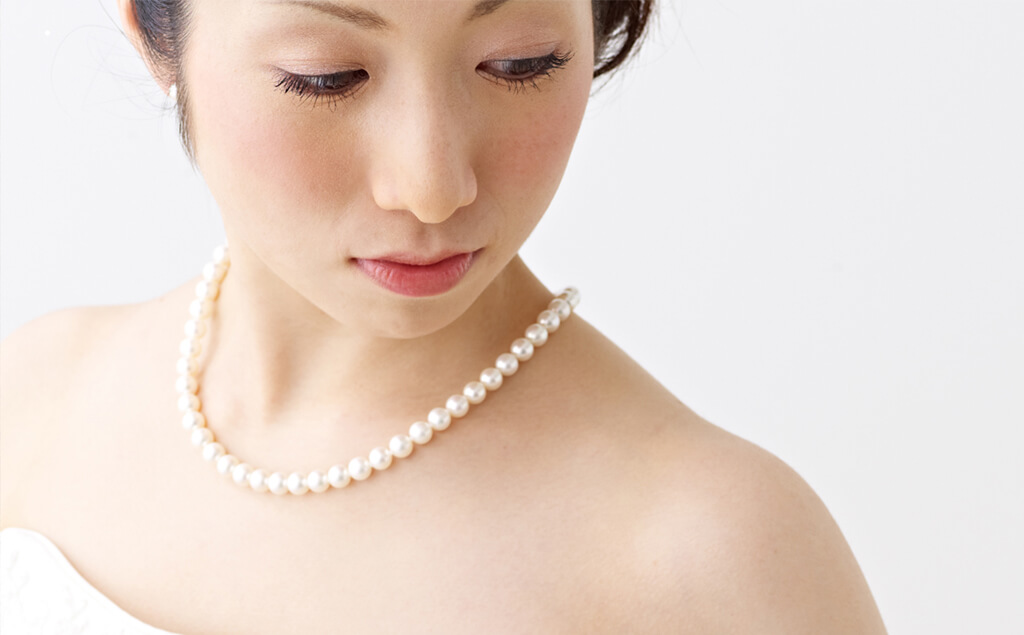 Pearl Gifts for the Bride