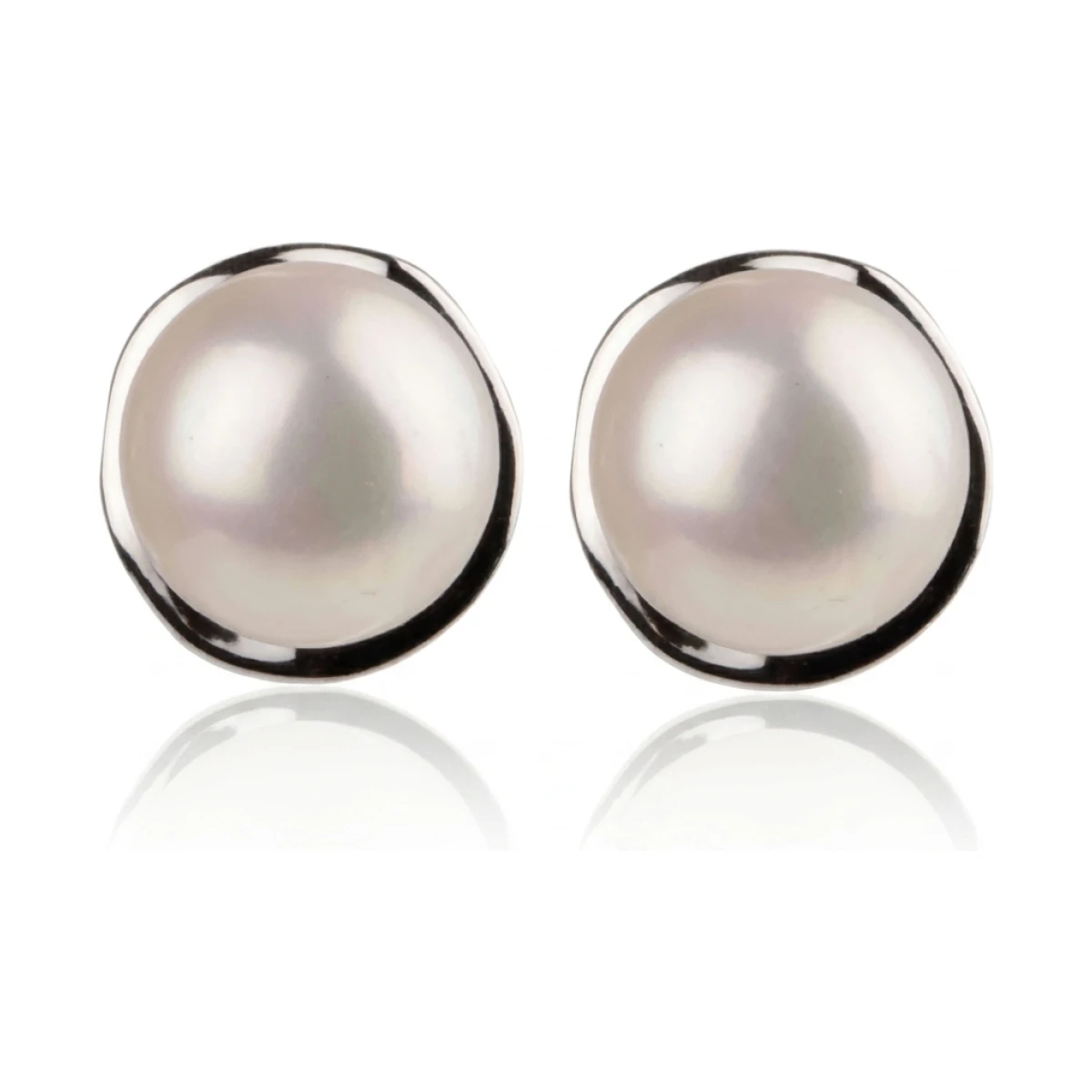  Freshwater Cultured Pearl Stud Earrings  |  Silver