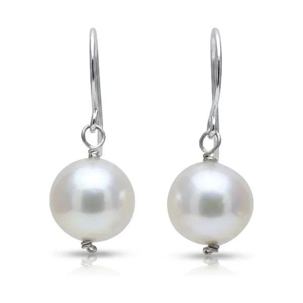 Simple White Freshwater Pearl Earring | Silver