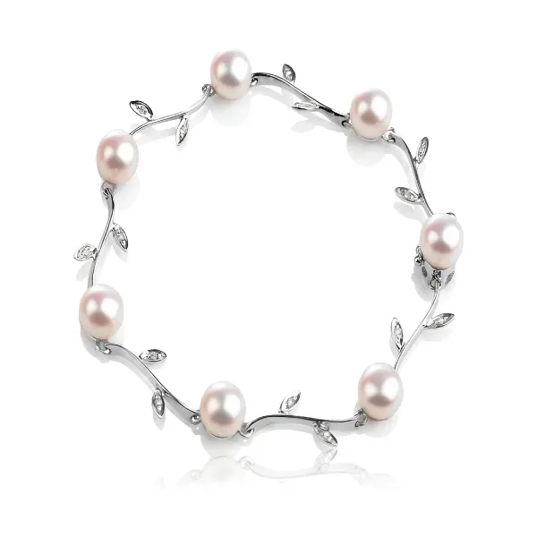 Freshwater Cultured Pearl & Diamond Bracelet  |  9ct Gold