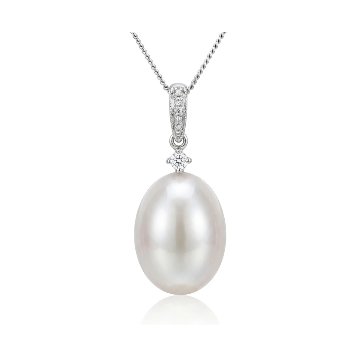 Antique Influenced Design Freshwater Pearl & Diamond Dropper Pendant  |  18ct White Gold