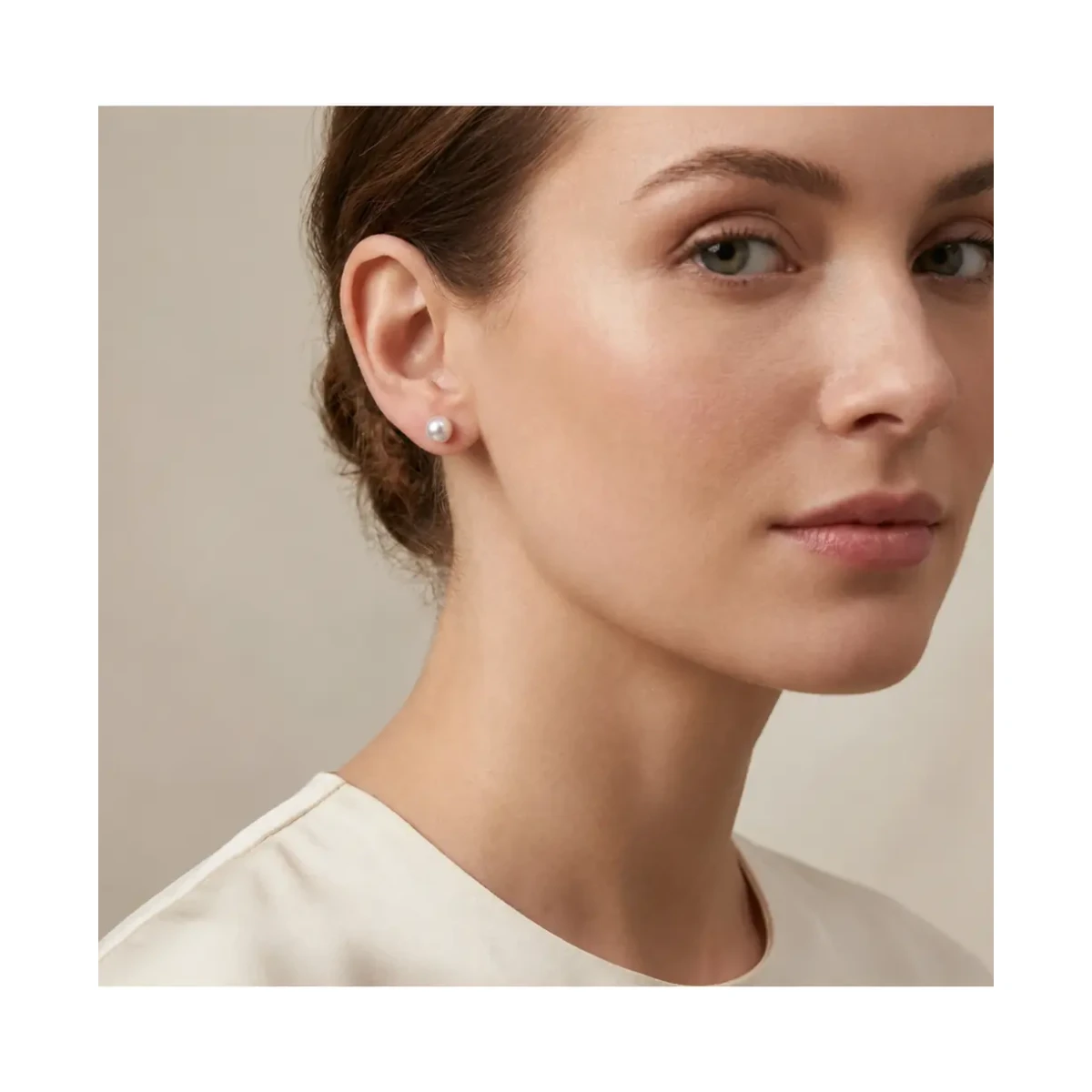 White Akoya Stud Earrings  |  6.5-7.0 mm