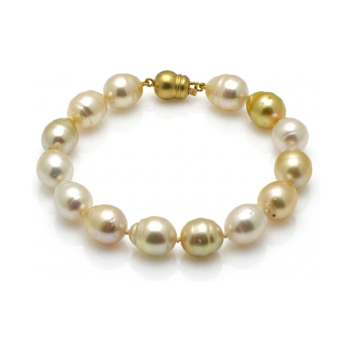 Gold & White South Sea Pearl Bracelet On 14ct Clasp