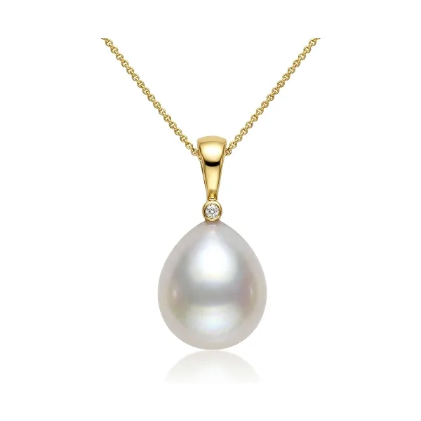 Freshwater Pearl & Diamond Drop Simple Pendant | 9ct Yellow Gold