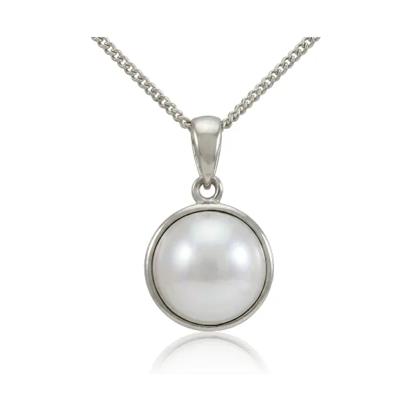 Freshwater Pearl Simple Circular Design Pendant  |  9ct White Gold