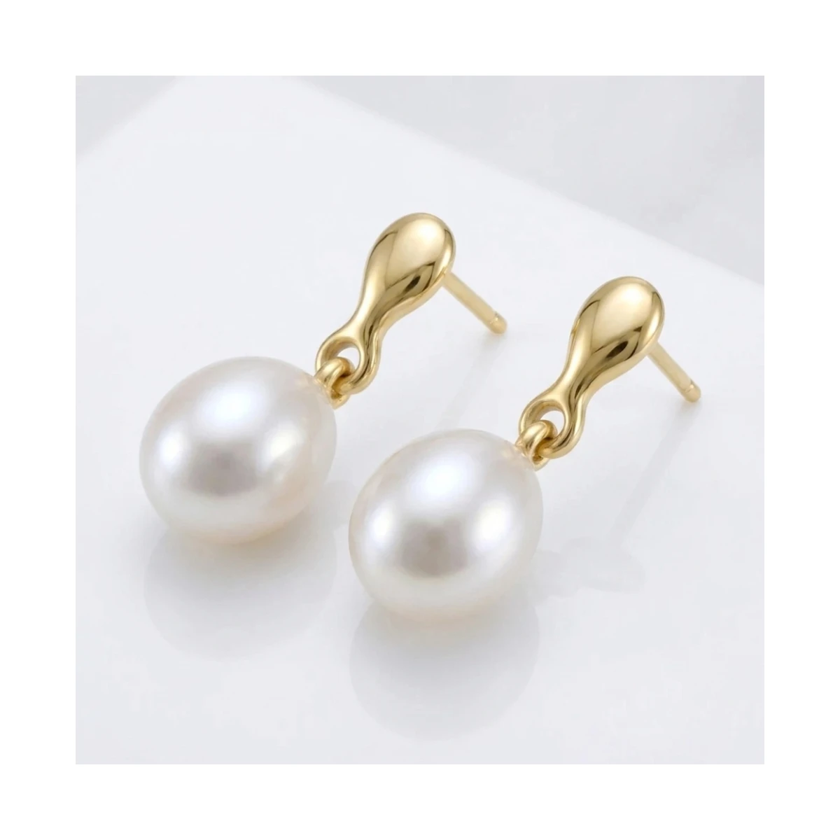 Freshwater Pearl Plain Inverted Pear-Shape Drop Earrings  |  9ct Yellow Gold