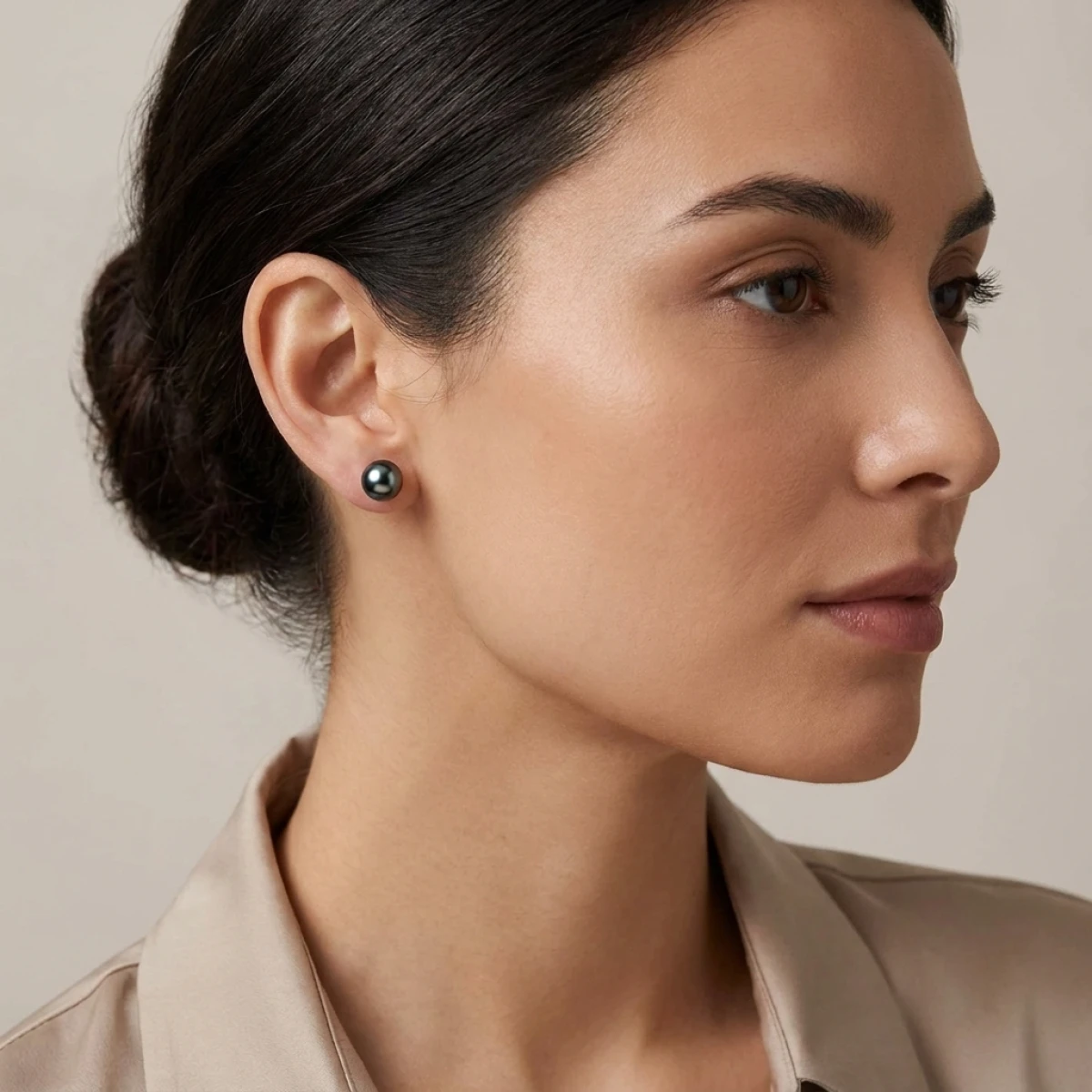 Black Akoya Stud Earrings  |  4.0-4.5 mm