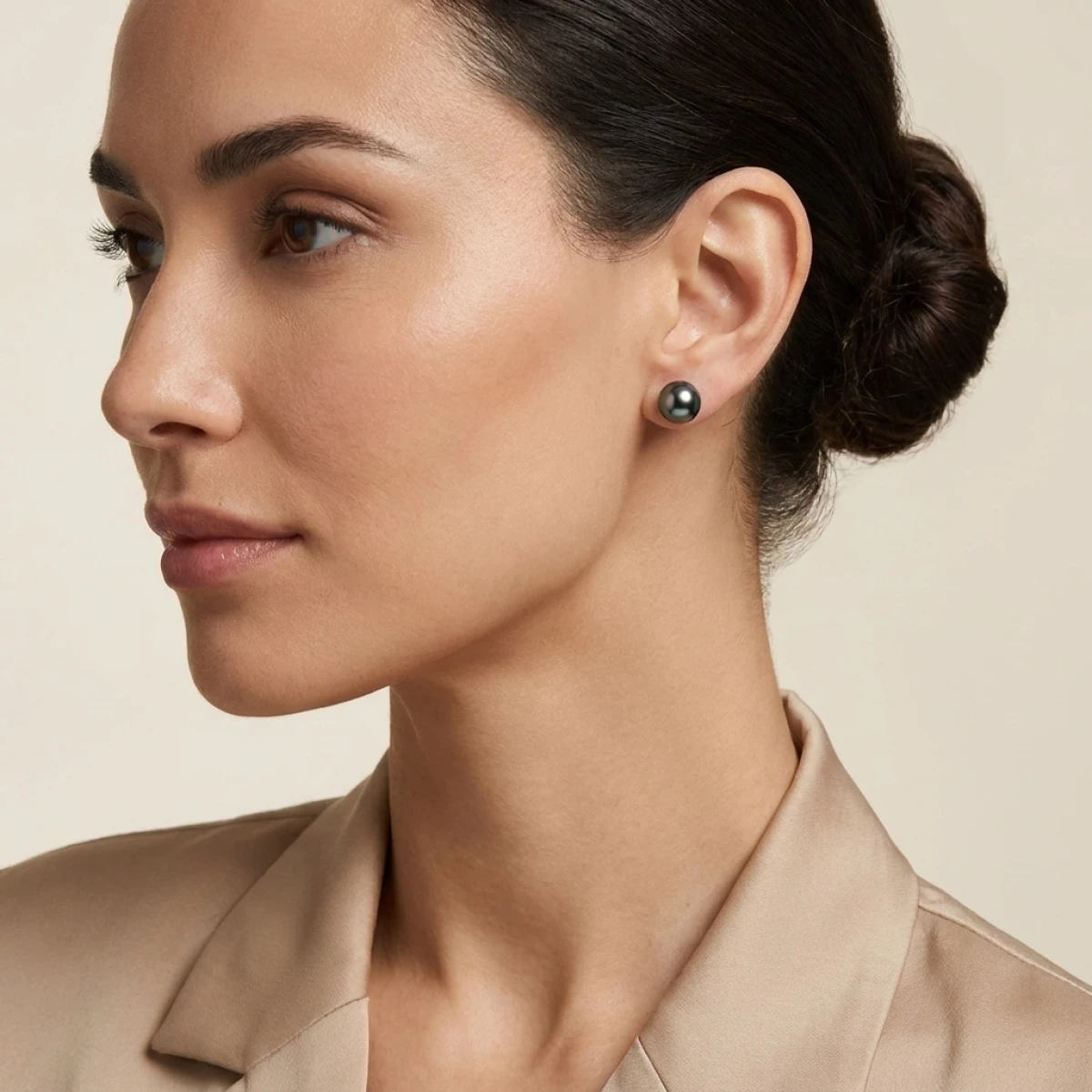 Black Akoya Stud Earrings  |  6.5-7.0 mm