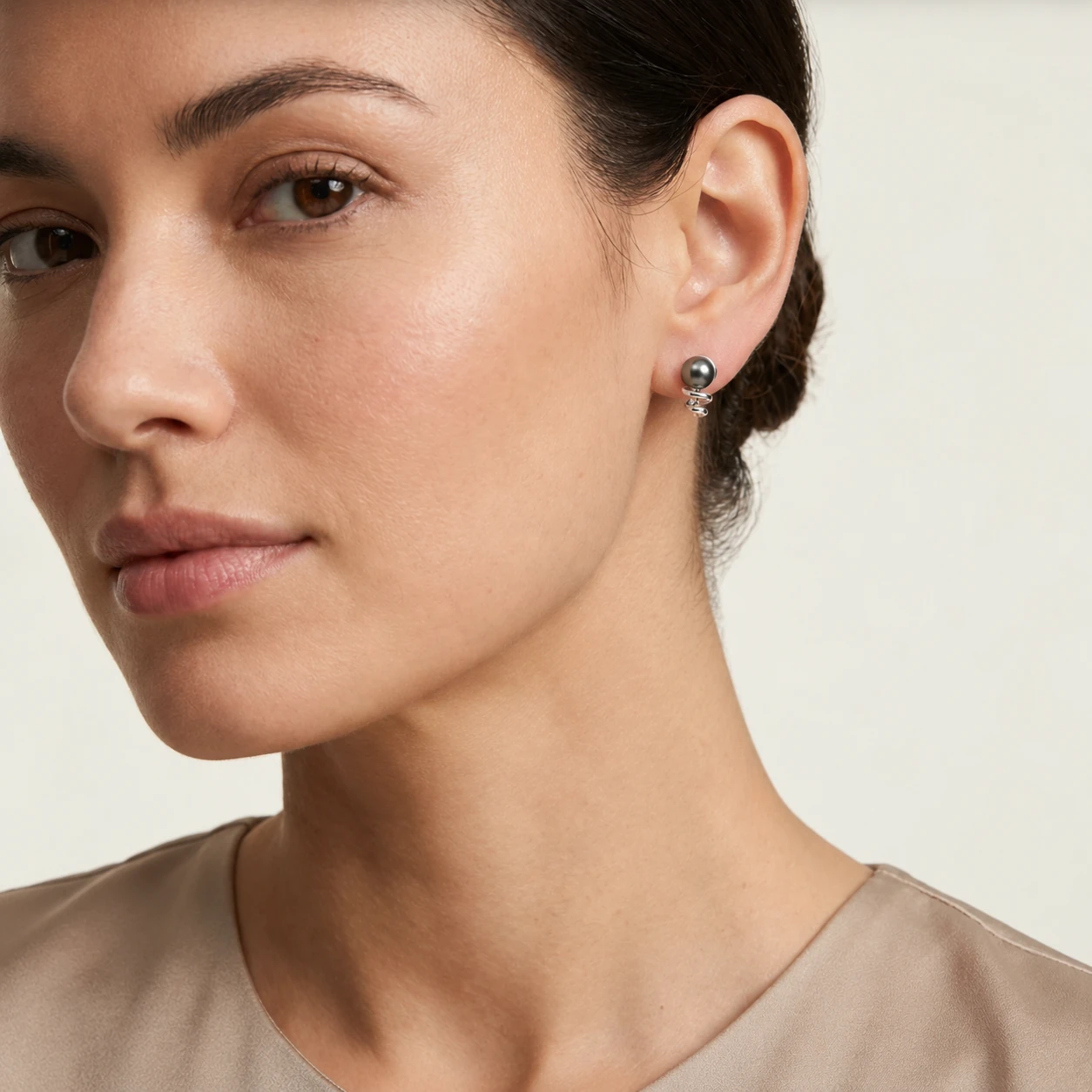 Black Akoya Pearl Spring-Like Design Stud Earrings  |  14ct White Gold