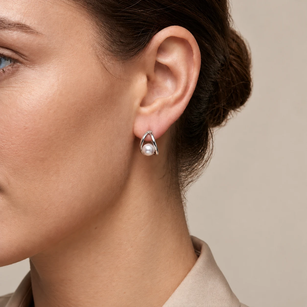  Freshwater Cultured Pearl Looped Design Earrings  |  Silver