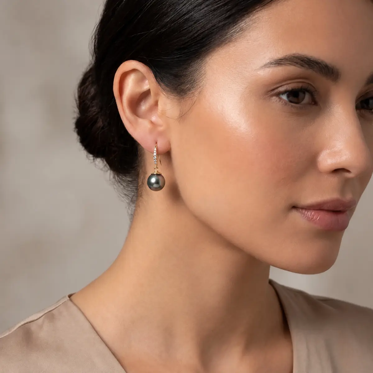 Tahitian Pearl Drop Earrings  |  18ct Yellow Gold