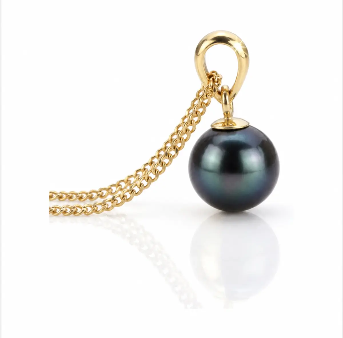 black pearl pendant